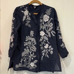 Johnny Was Osiris Navy Floral Jungle Animal Embroidered Tunic